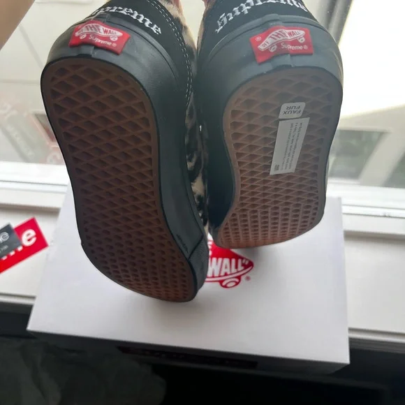 Supreme vans leopard black size 10.5 - Picture 3 of 6